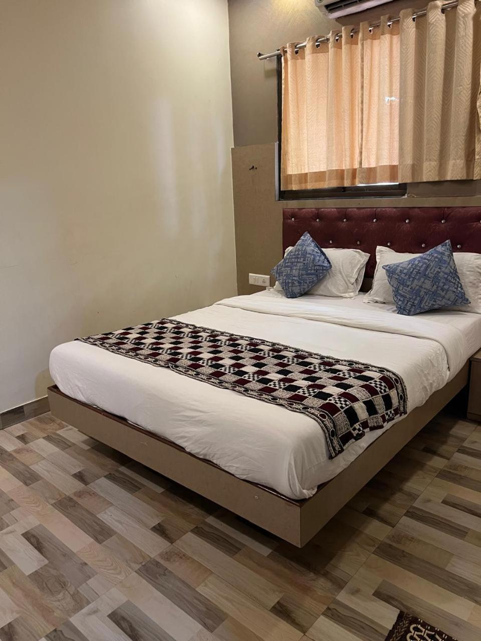 Hotel Kf Residency Bombaj Exteriér fotografie